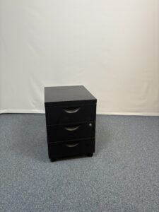 Caisson métal noir style classique