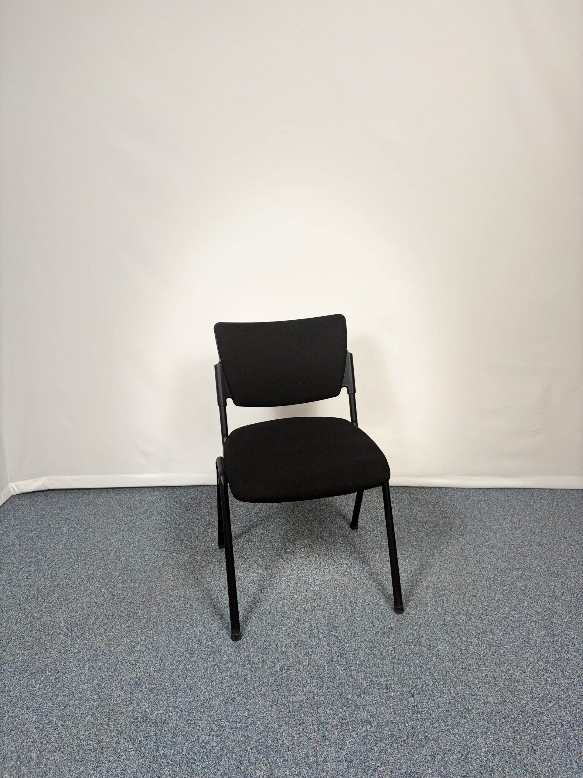 Siège de réunion sobre et fonctionnel