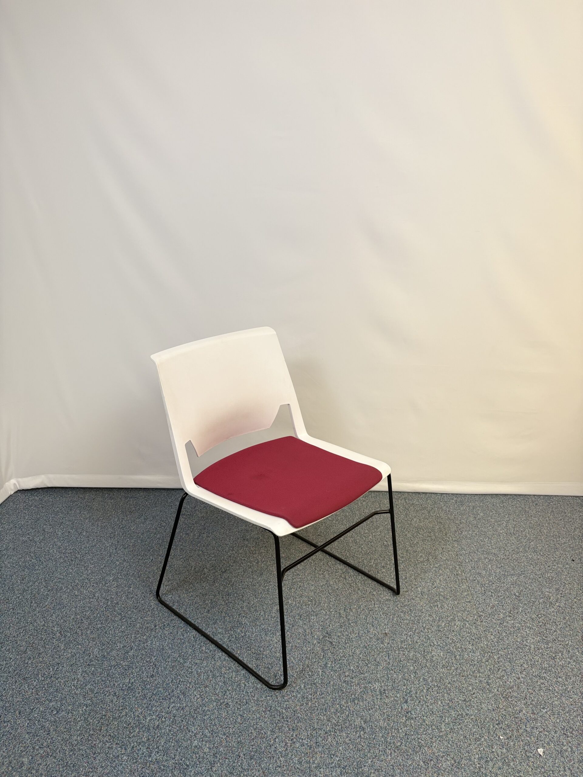 Chaise visiteur Haworth au design moderne