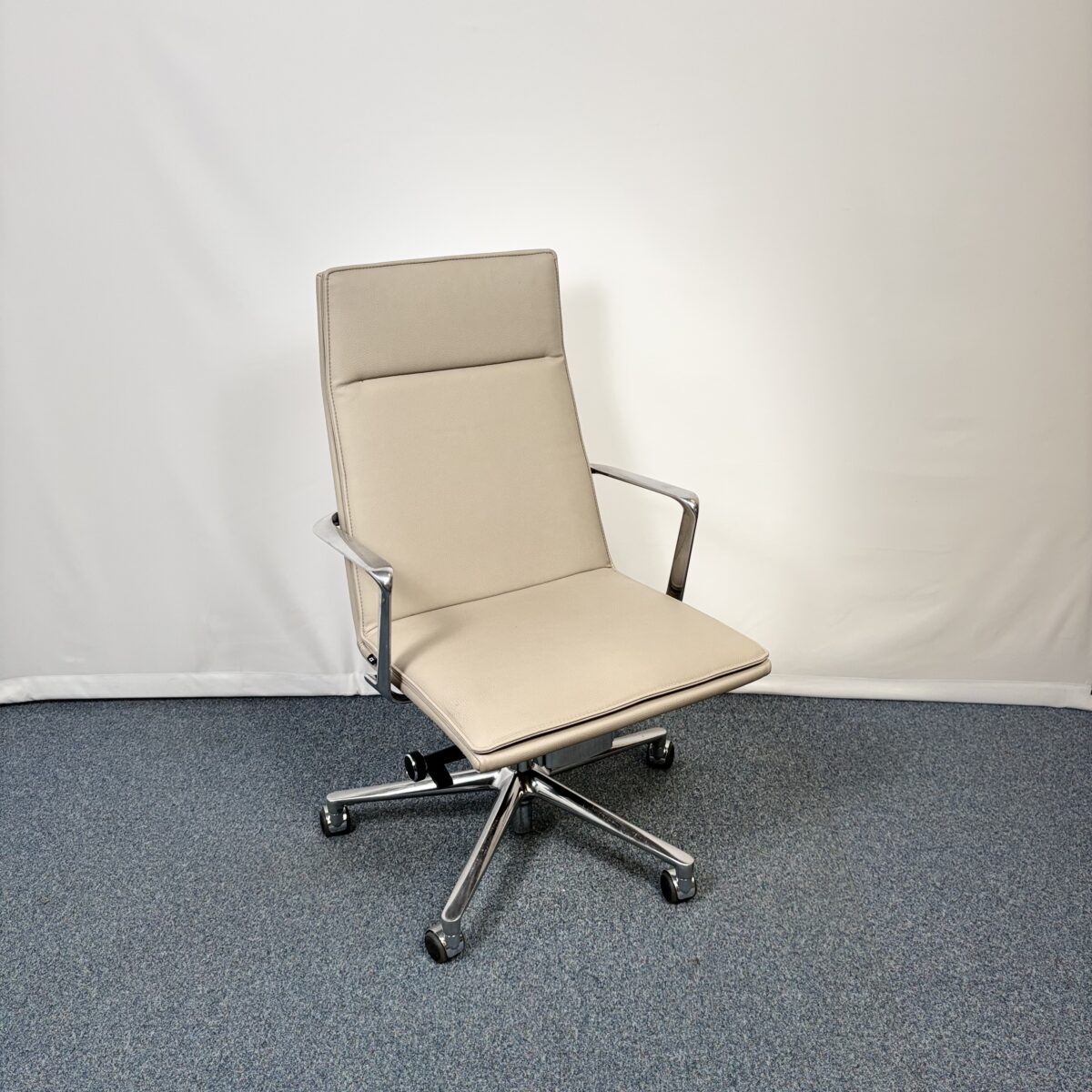 ICF Fauteuil de direction haut de gamme en cuir beige