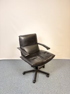 Fauteuil Delta par Jean Louis Berthet