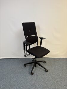 Fauteuil ergonomique noir Steelcase Please
