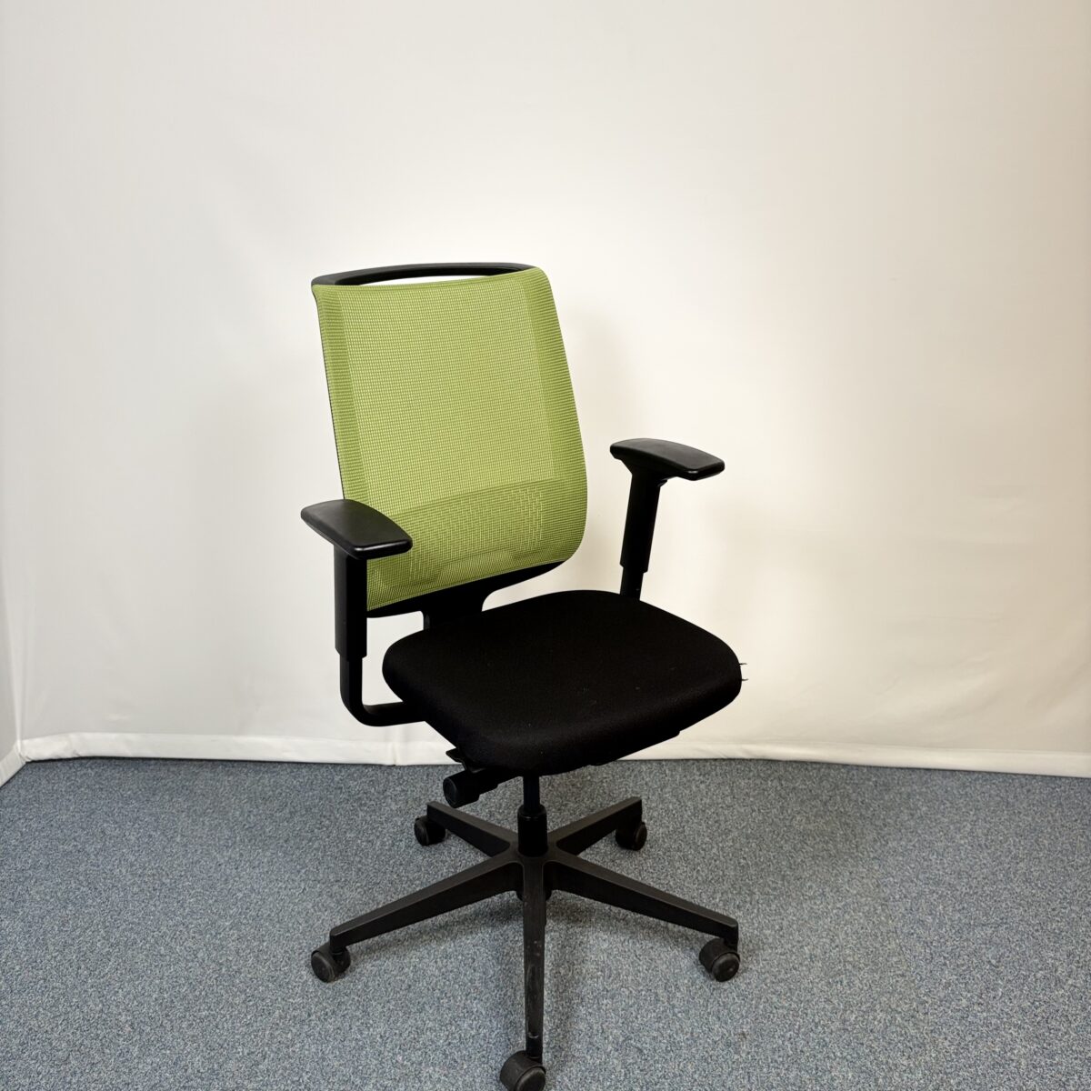 Siège de bureau ergonomique Steelcase Reply Air