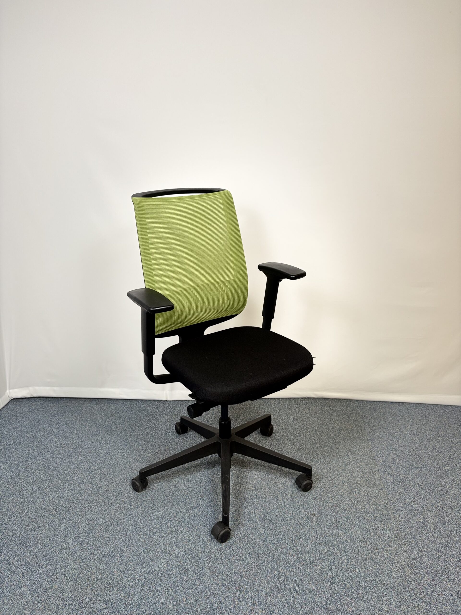 Siège de bureau ergonomique Steelcase Reply Air