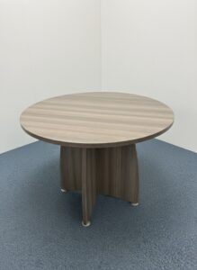 Table de réunion avec plateau rond en bois