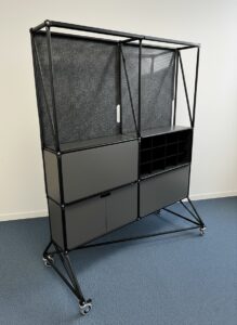 Support de tableau sur roulettes avec rangements