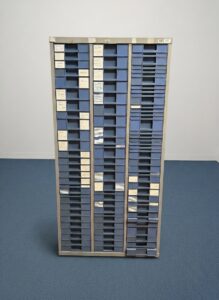 Armoire en metal clein