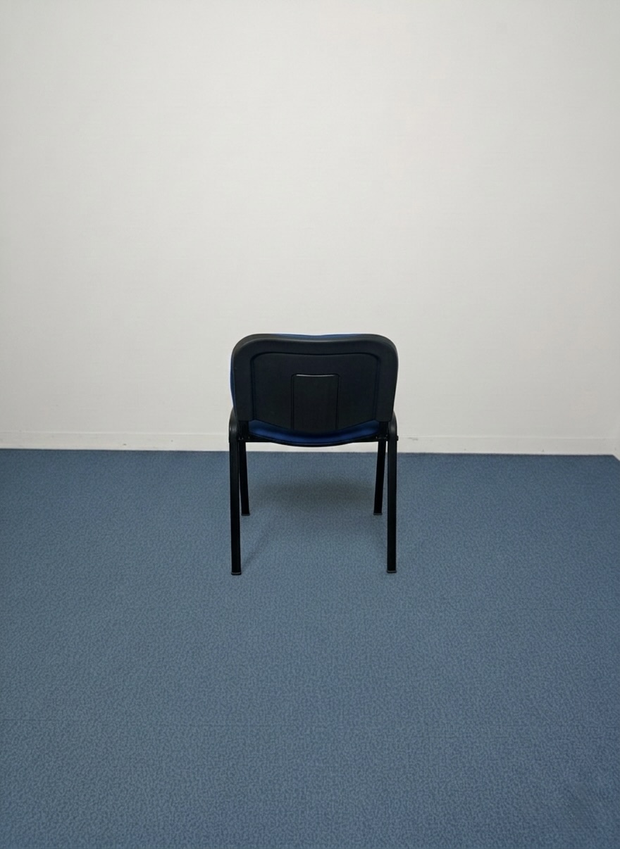 fauteuil-plastique-tissu-bleu-3