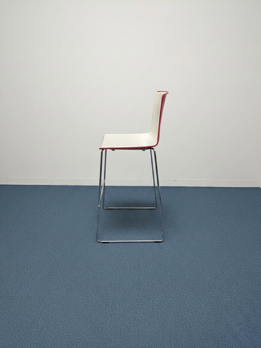 tabouret-metal-plastique-blanc-rouge-pedrali-4