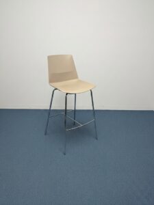 Tabouret haut de chez Quadrifoglio-group