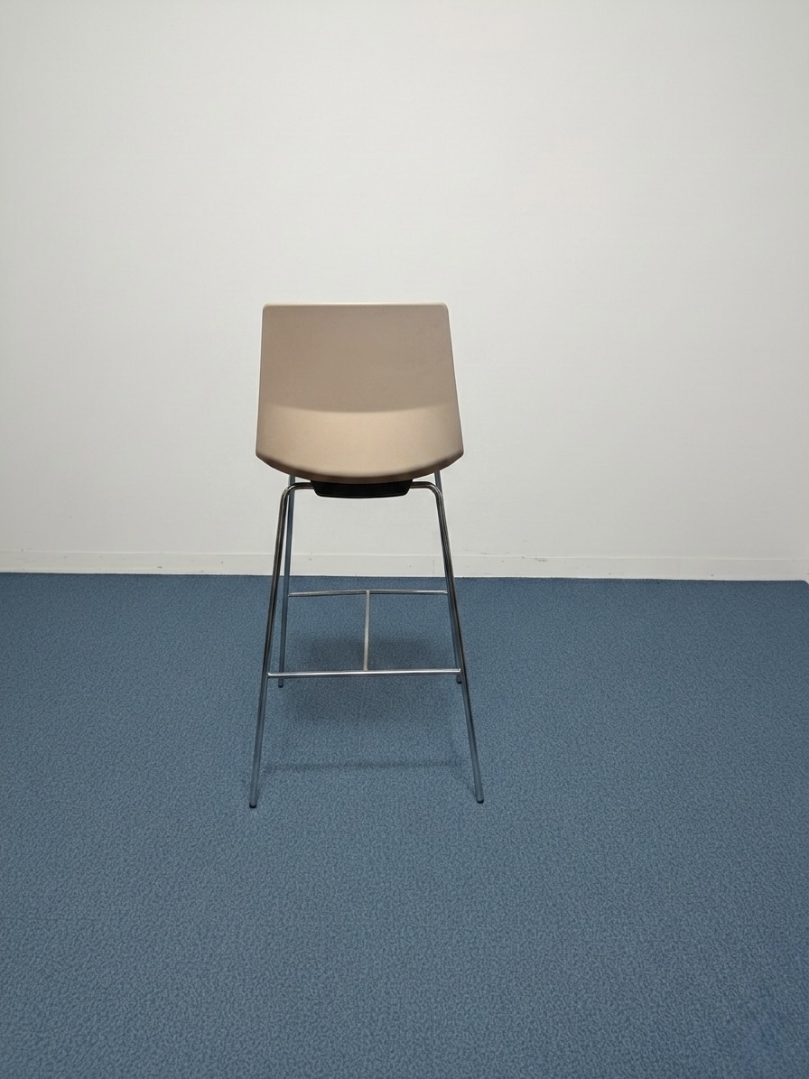 tabouret-quadrifoglio-group-plastique-metal-beige-3