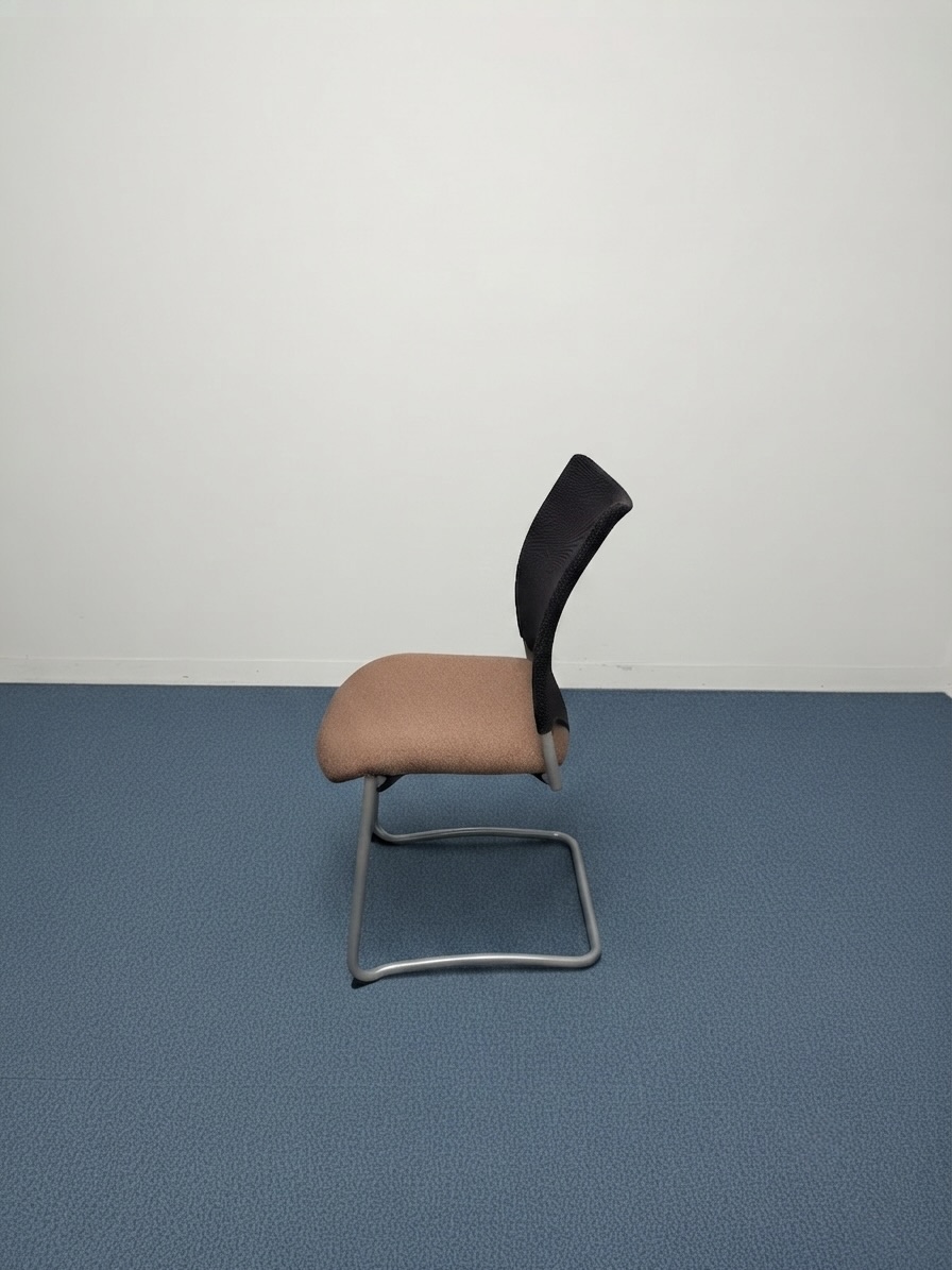 chaise-resille-tissu-noir-taupe-4