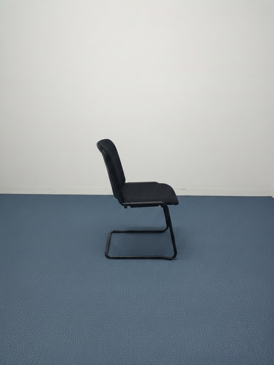fauteuil-haworth-plastique-tissu-noir-2