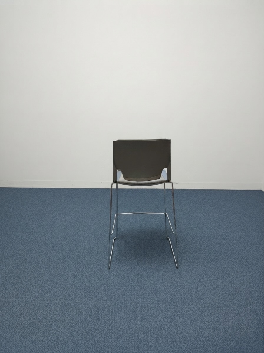 tabouret-metal-plastique-tissu-gris-haworth-3
